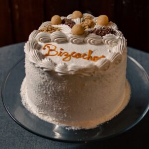 Torta Bizcochuelo Manjar, Crema Mazapán